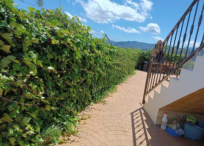 Casa Rural La Revuelta Con Las Mejores Vistas A La Naturaleza