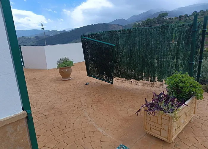 Casa Rural La Revuelta Con Las Mejores Vistas A La Naturaleza